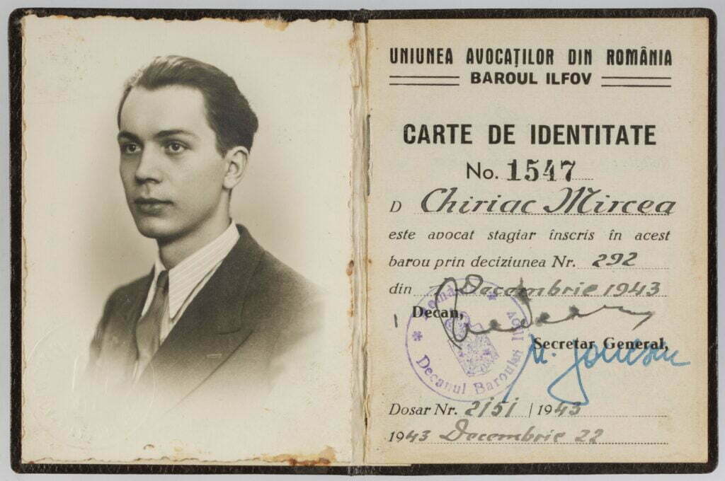 Carnet de identitate a lui Mircea Chiriac, avocat stagiar în baroul Ilfov, 1 decembrie 1943