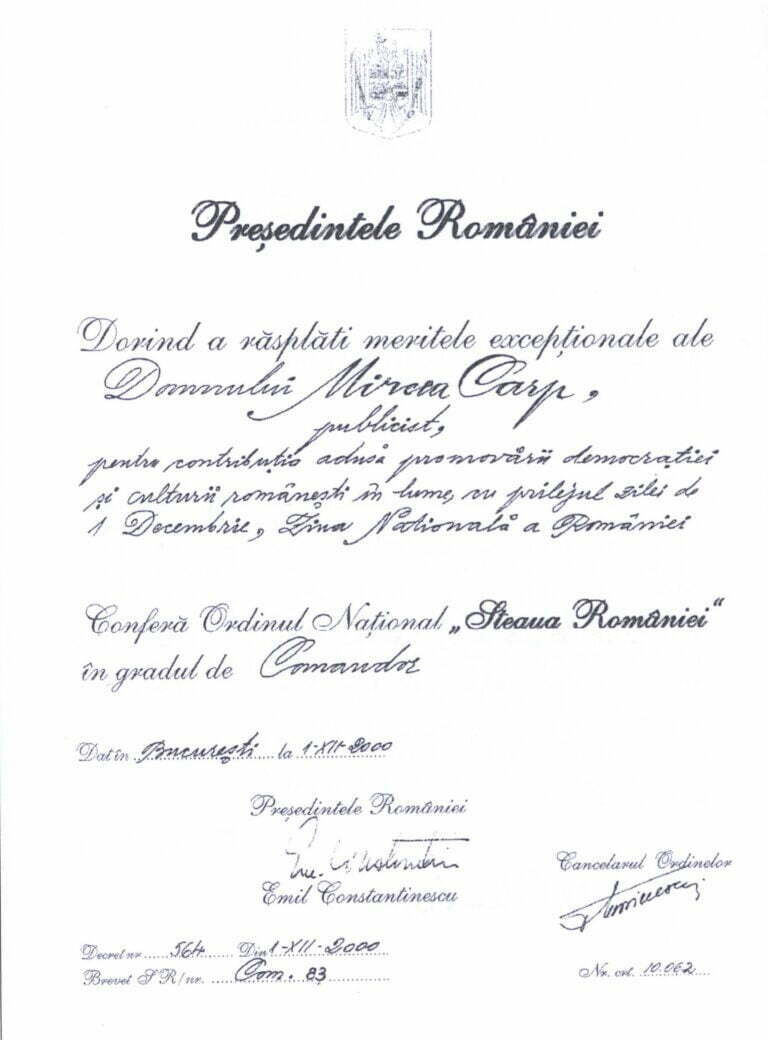 Brevetul prin care Emil Constantinescu, președintele României, i-a acordat pe 1 decembrie 2000, Ordinul Național Steaua României în grad de Comandor, lui Mircea Carp (colecția familiei Carp; credit foto Mark Robert Perpits).