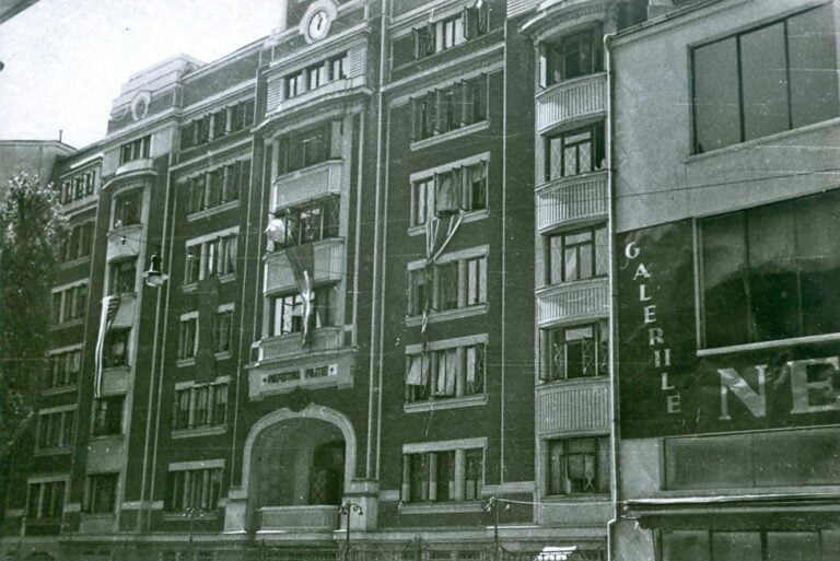 Palatul Prefecturii de Poliției a Capitalei, anii 1940 (www.bucurestiulmeudrag.ro).