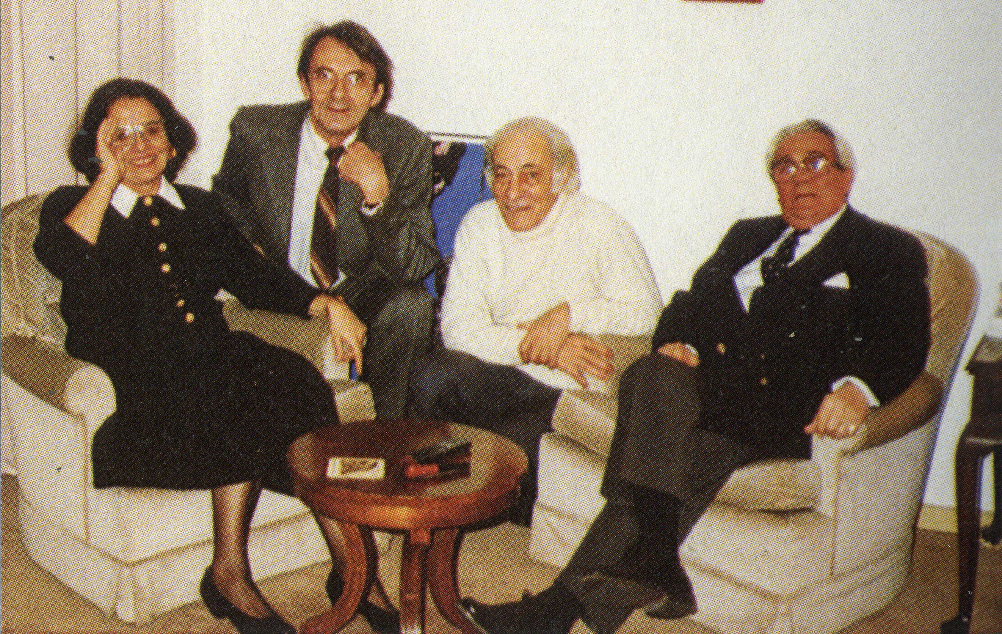 Mircea Carp alături de Gabriela Carp, Romulus Rusan și Banu Rădulescu la München, 1996 (colecția familiei Carp).