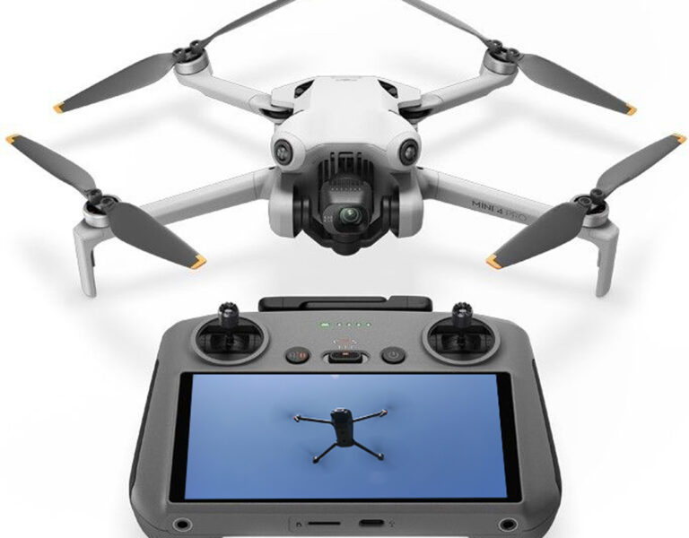 Echipamente utilizate în achiziția de date pentru GIS. UAV (drone)