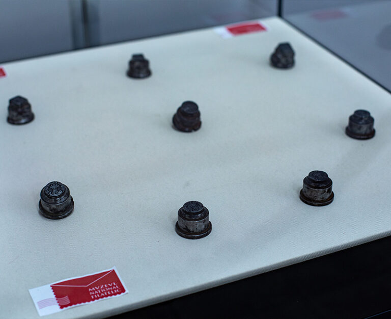 Matrițele emisiunilor filatelice Cap de Bour – exponatele lunii iulie