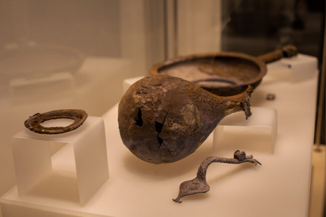 Noile descoperiri arheologice excepționale în necropola tumulară a orașului antoc Callatis - MNIR