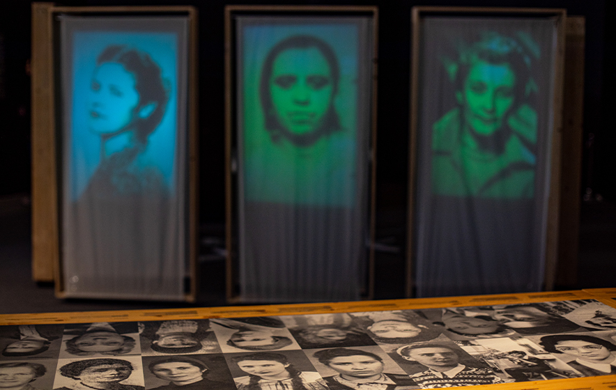 Detalii expozitie “Duşmance ale poporului”