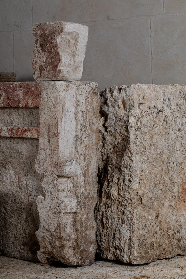 Patul funerar elenistic - Callatis, Lapidarium, MNIR