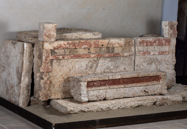 Patul funerar elenistic - Callatis, Lapidarium, MNIR
