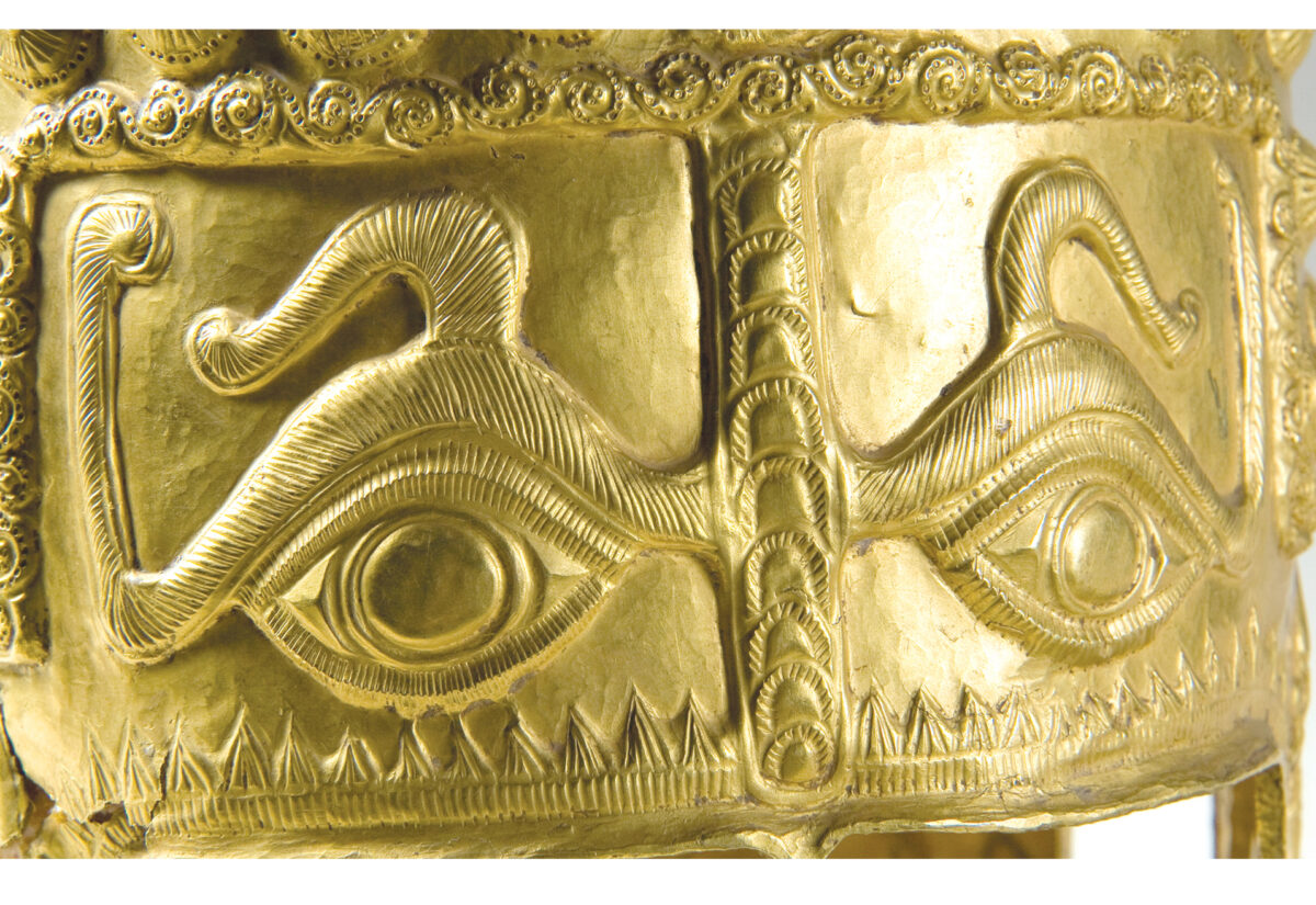 Coiful princiar getic din aur de la Coțofenești, MNIR